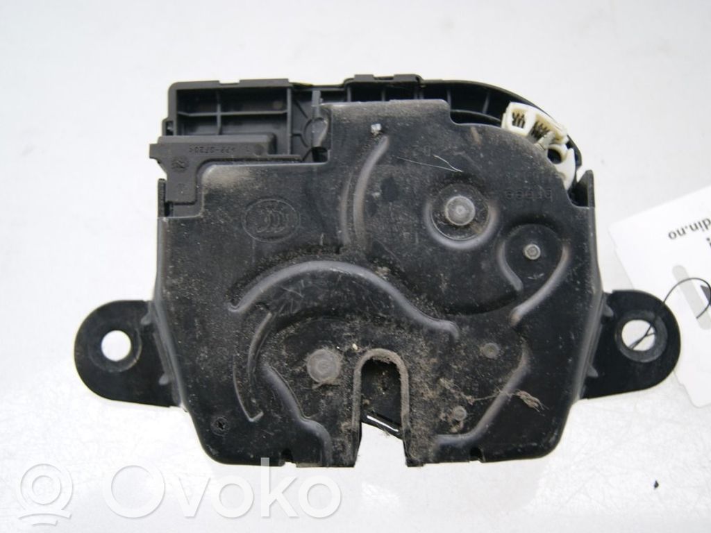 BMW 2 F22 F23 Blocco chiusura del portellone