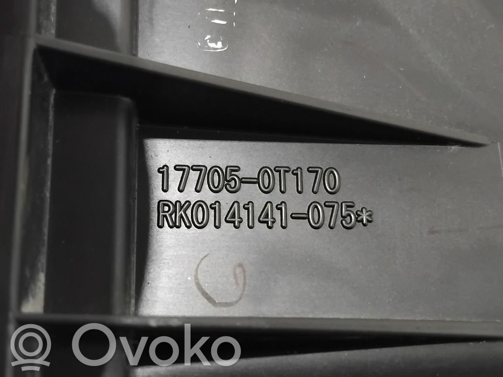 Toyota C-HR I Ilmansuodattimen kotelo 