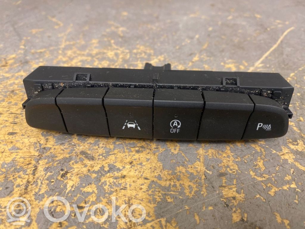 Opel Insignia B Alte comutatoare/butoane 