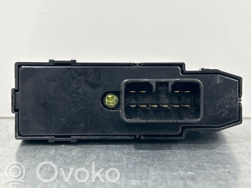 Hyundai ix35 Interrupteur commade lève-vitre 