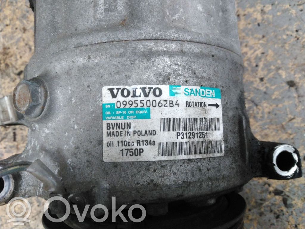 Volvo V40 Compresor (bomba) del aire acondicionado (A/C))