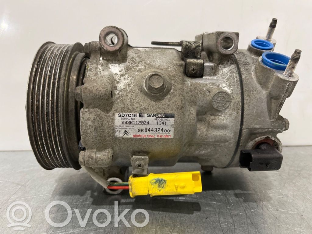 Citroen C4 I Picasso Ilmastointilaitteen kompressorin pumppu (A/C) 