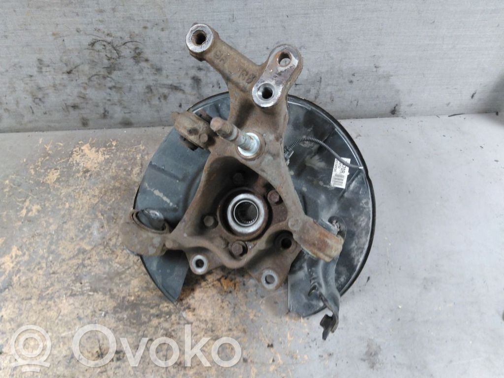 Toyota RAV 4 (XA50) Mangueta de dirección de rueda trasera 