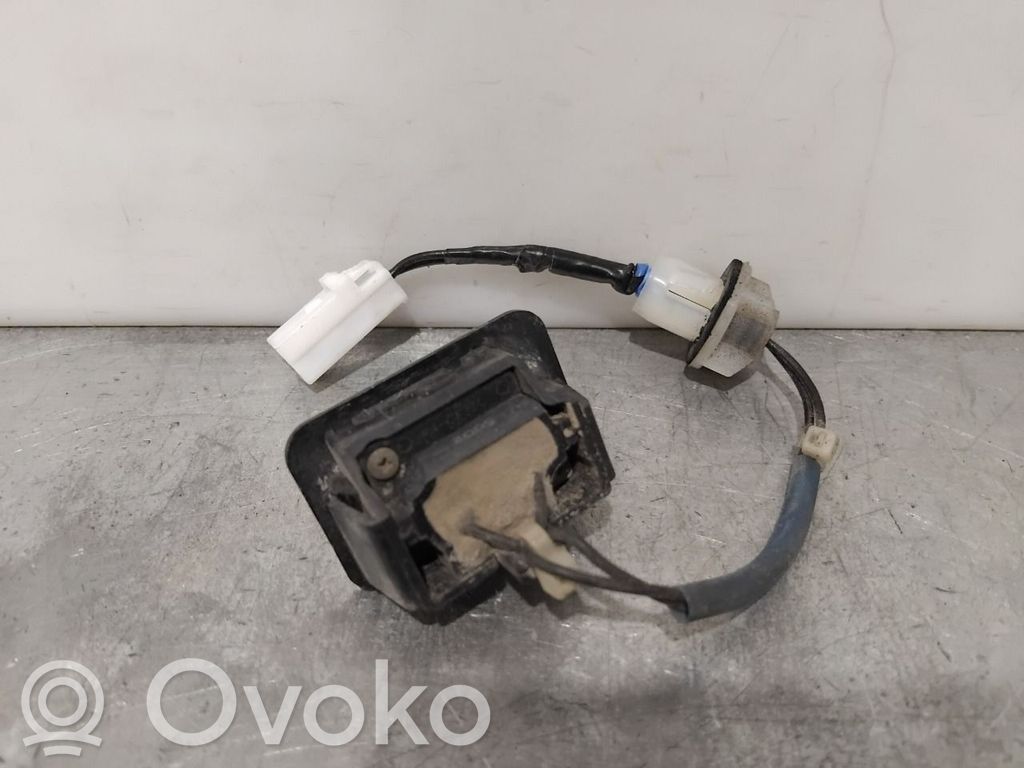 Mazda 6 Interruptor para abrir la puerta trasera