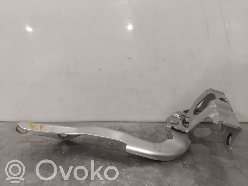 Toyota Urban Cruiser XP110 Konepellin saranat