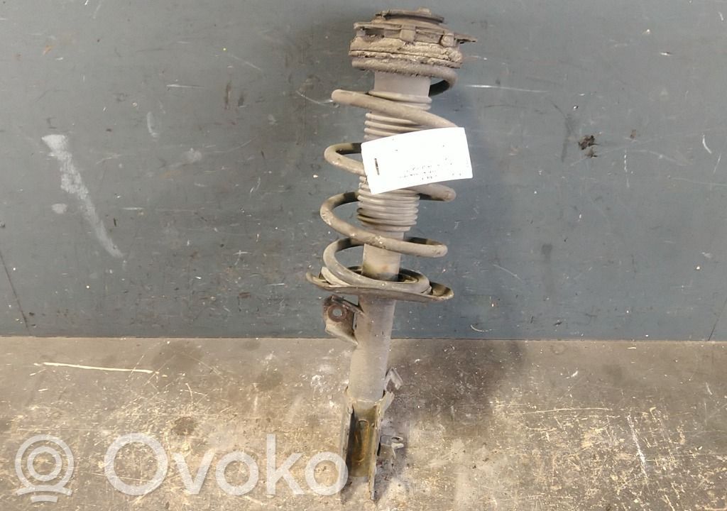 Nissan Qashqai Amortiguador delantero con muelle espiral