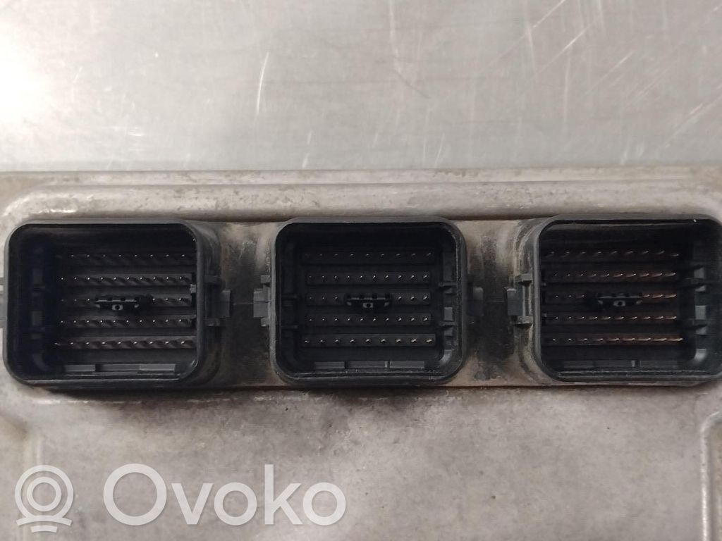 Honda CR-V Unitate control motor/modul ECU