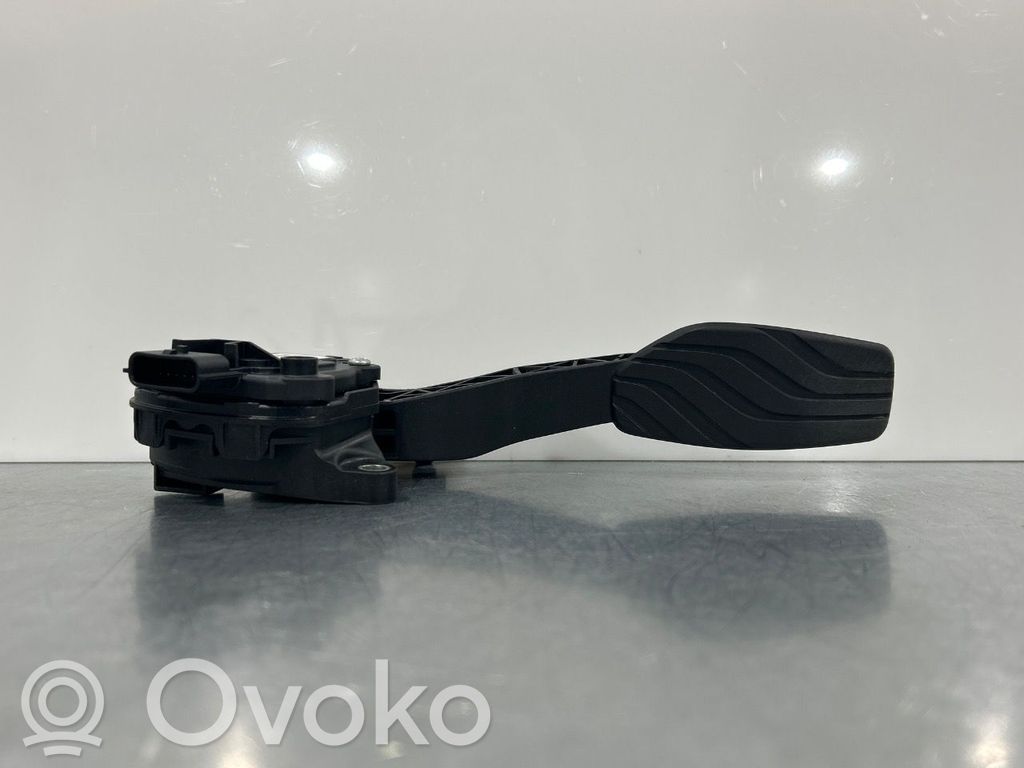 Nissan Qashqai Gaspedal