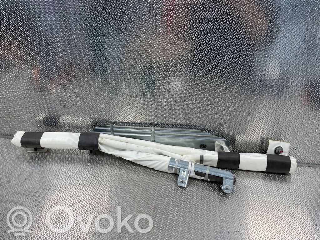Tesla Model X Kopfairbag