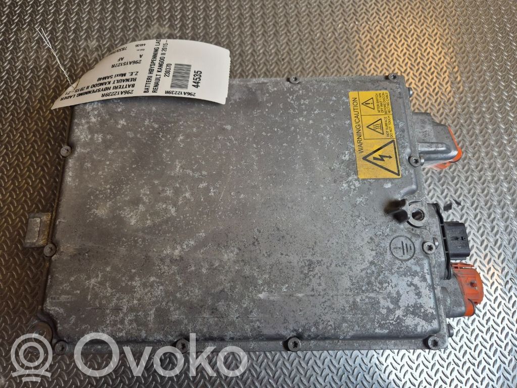 Renault Kangoo II Încărcător baterie (opțional) 