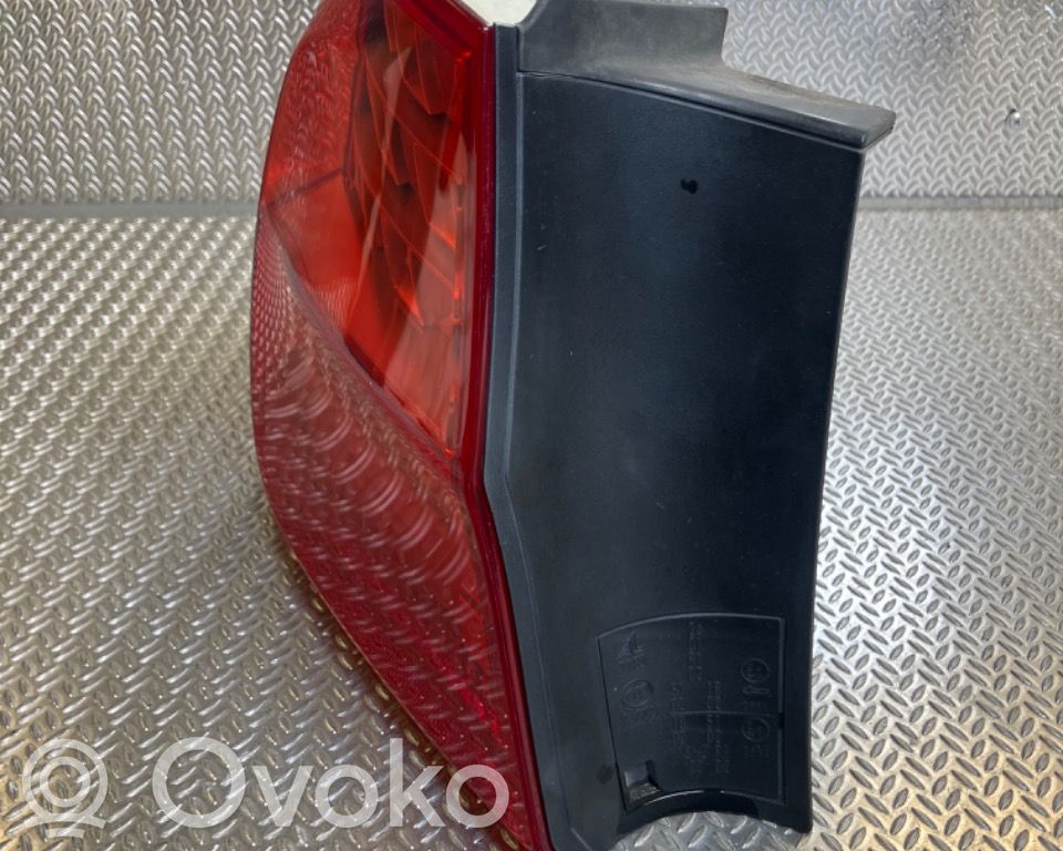 BMW 3 E90 E91 Lampă spate în caroserie 
