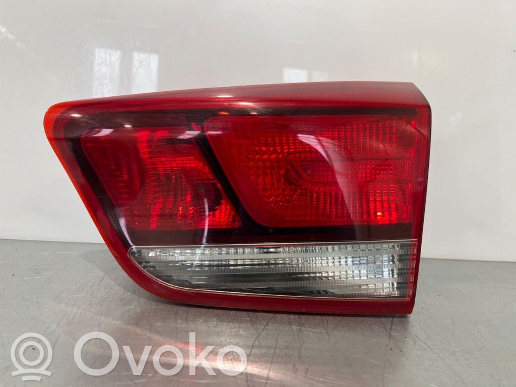 KIA Rio Luz trasera/de freno 
