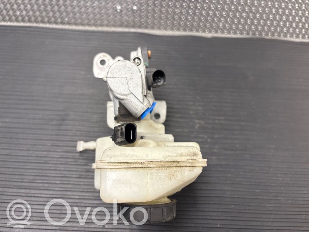 Audi A1 Główny cylinder hamulca 