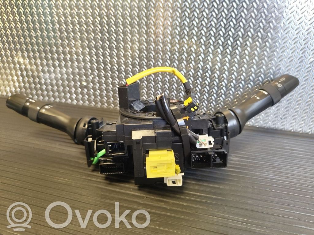 Subaru Outback (BS) Interrupteur / bouton multifonctionnel