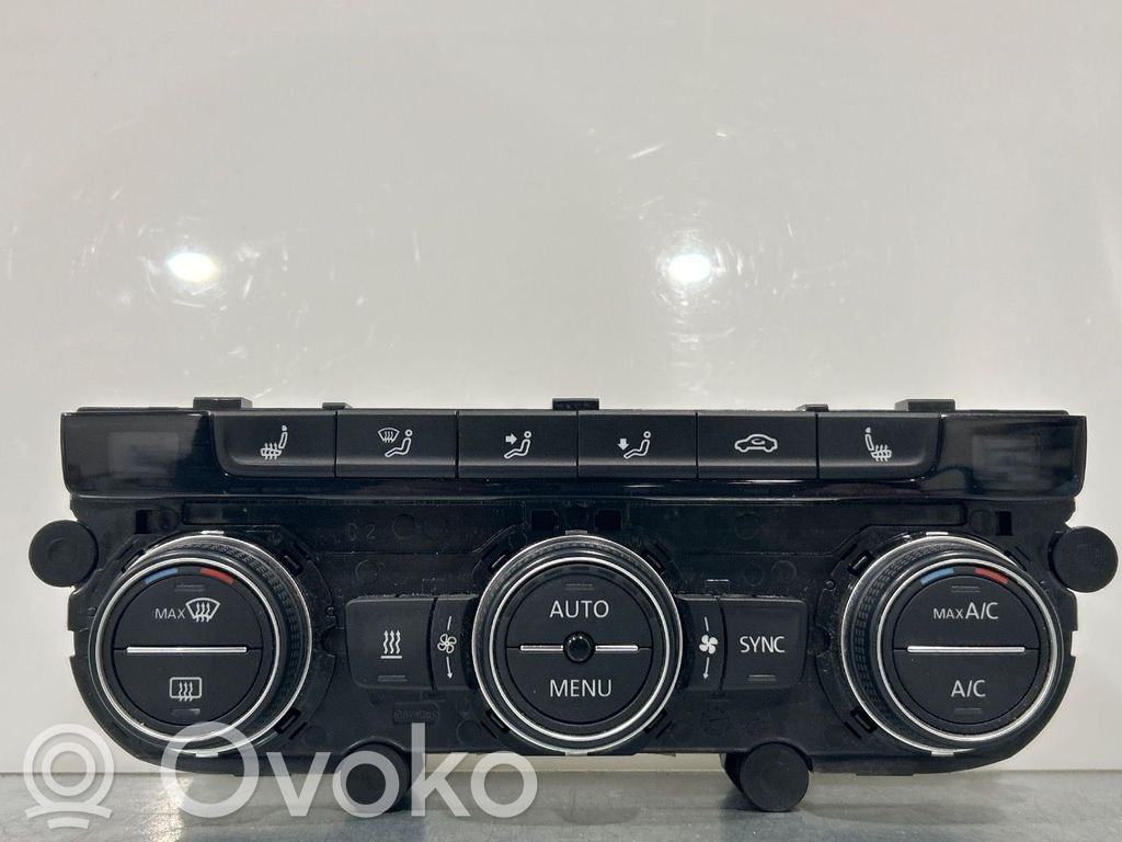 Volkswagen PASSAT B8 Panel klimatyzacji / Ogrzewania 