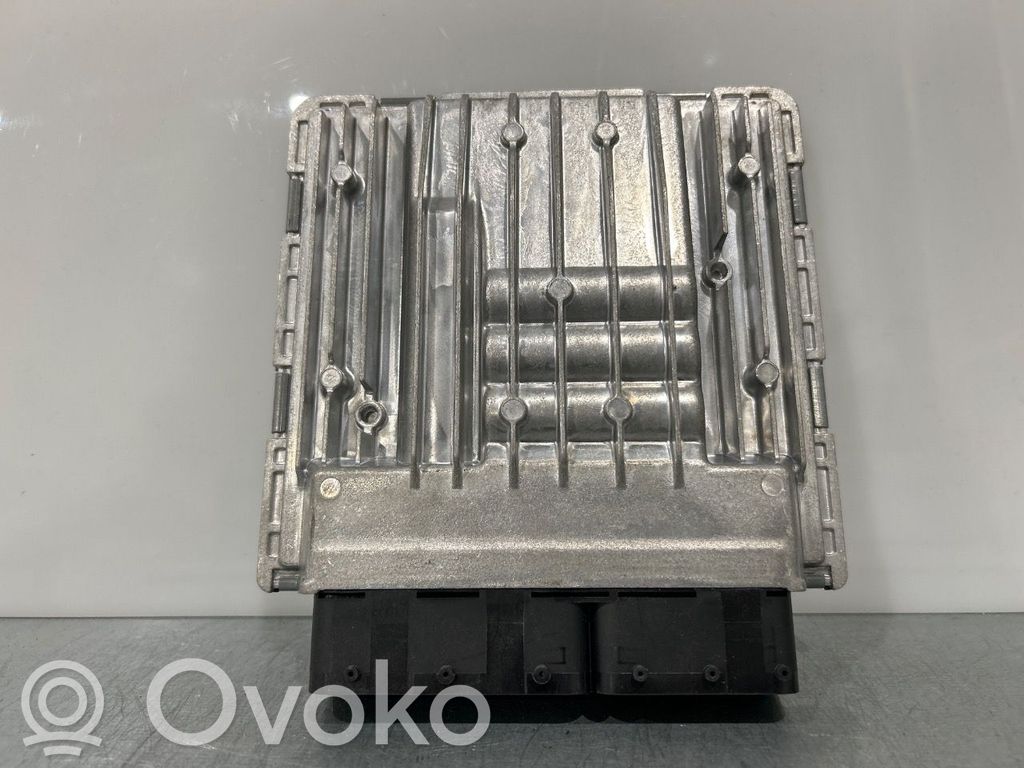 BMW 5 E60 E61 Motora vadības bloka ECU 