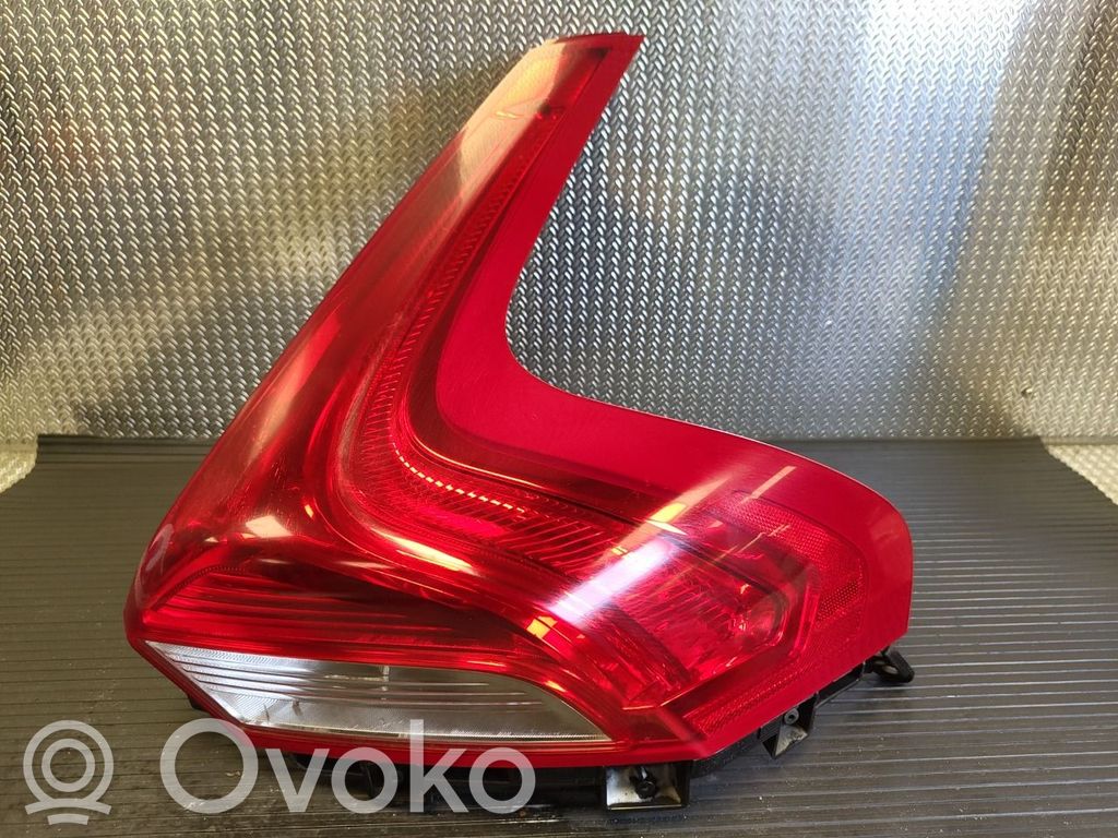 Volvo V40 Lampa tylna