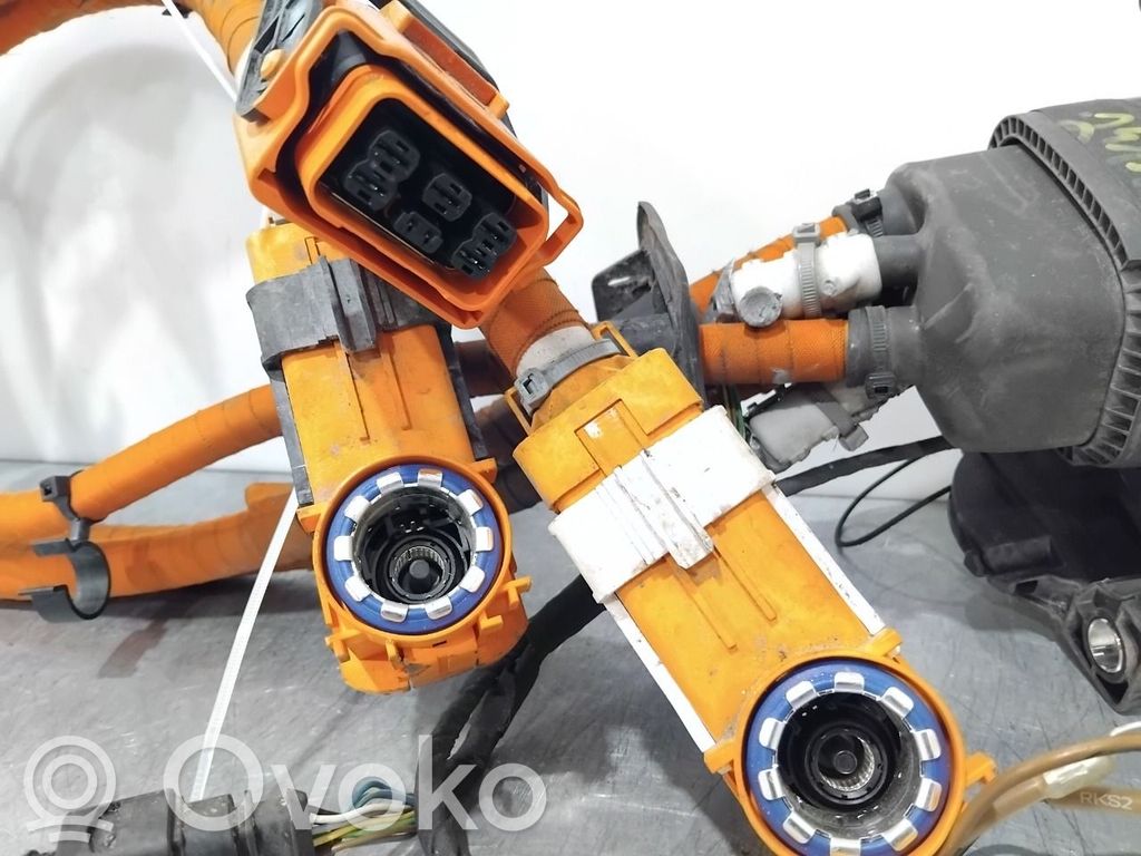 Audi e-tron Hochspannungskabel 