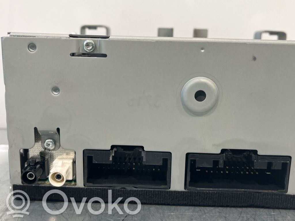 Ford Fiesta Panel / Radioodtwarzacz CD/DVD/GPS 