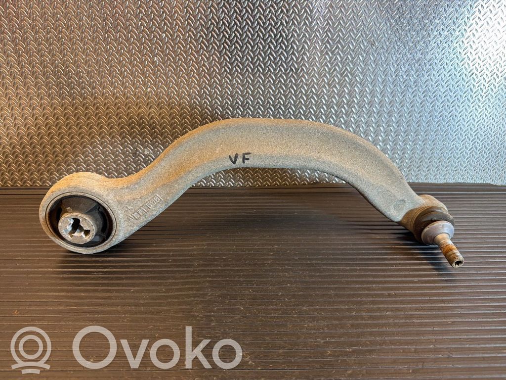 Tesla Model Y Etutukivarsi 