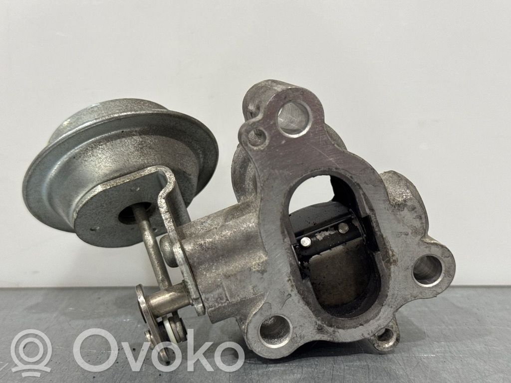 Toyota Auris E180 Soupape vanne EGR