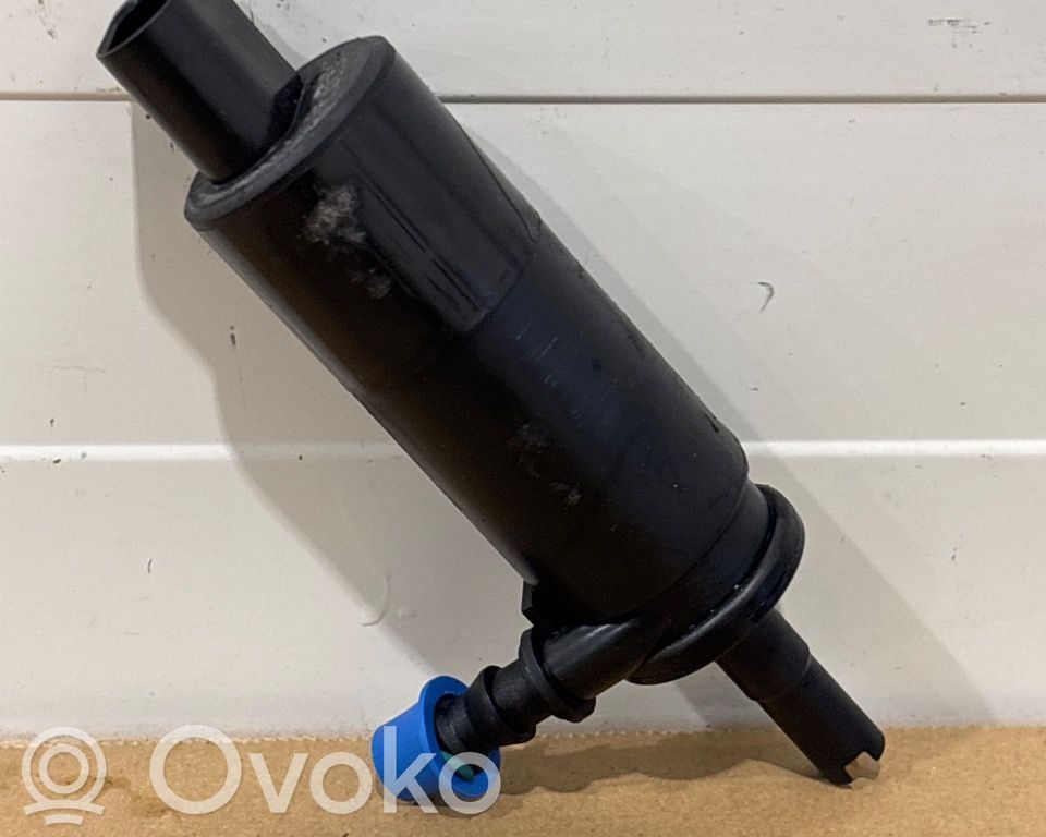 Mercedes-Benz C W204 Pumpe Scheibenwaschanlage 