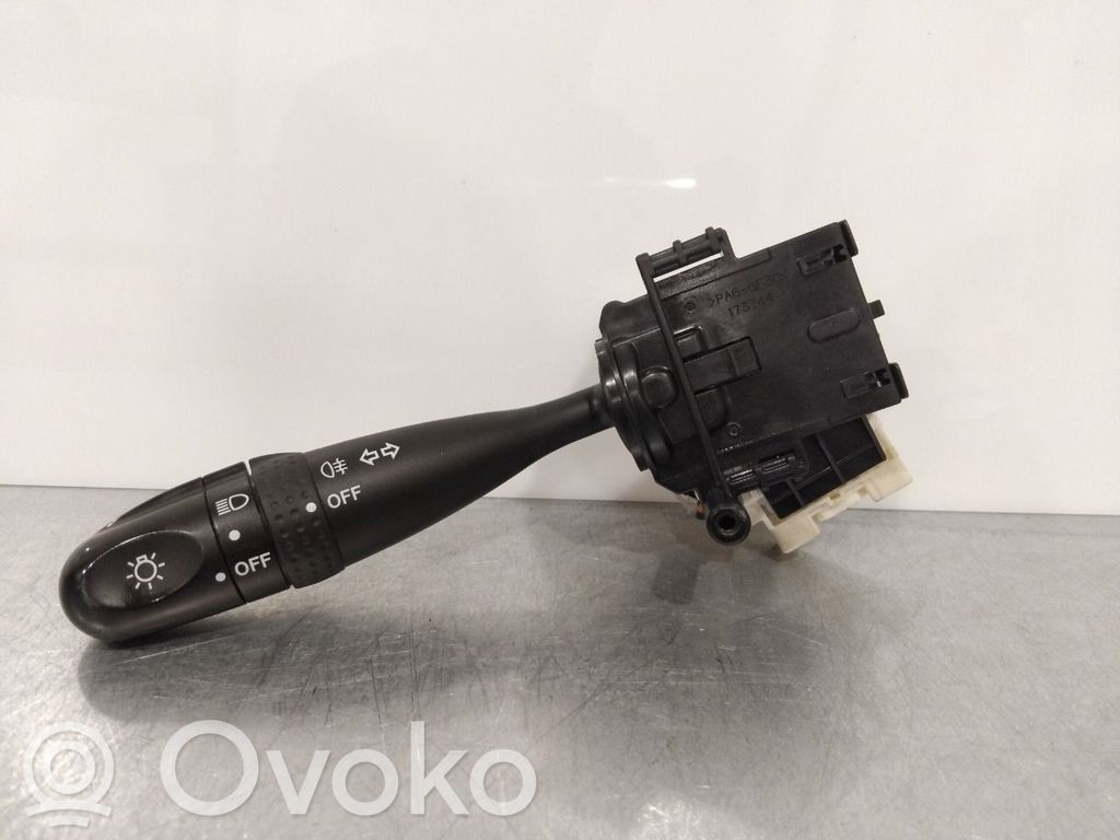 Suzuki Swift I Altri interruttori/pulsanti/cambi 