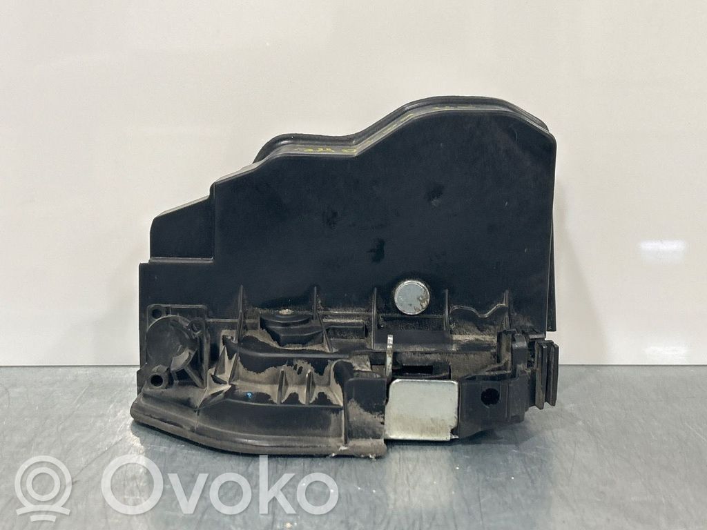 BMW 3 E90 E91 Front door lock 