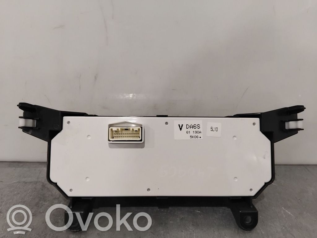 Mazda CX-3 Rămă unitate control climatizare 