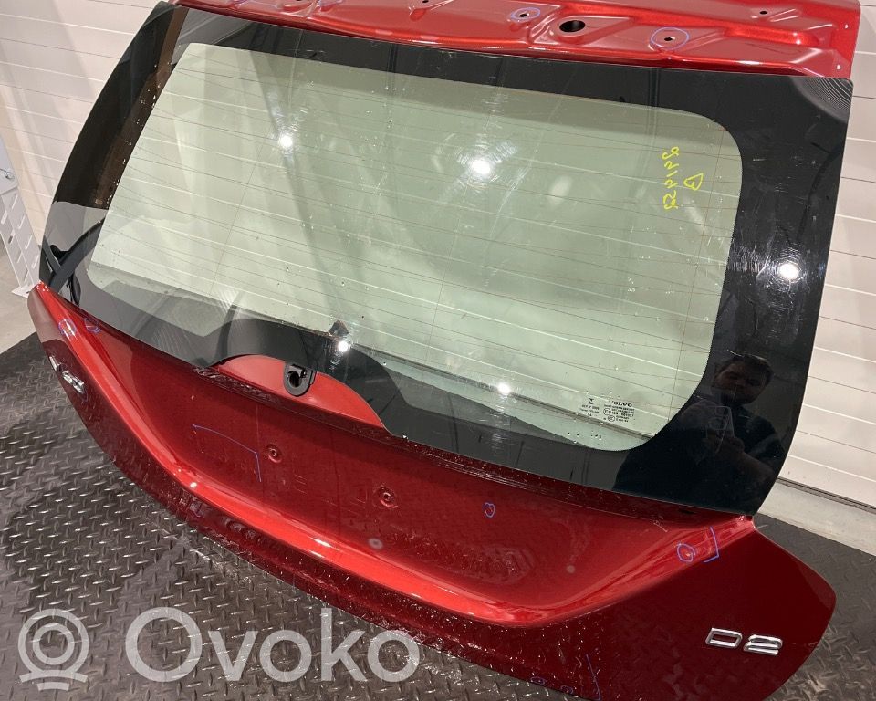 Volvo V60 Takaluukun/tavaratilan kansi 