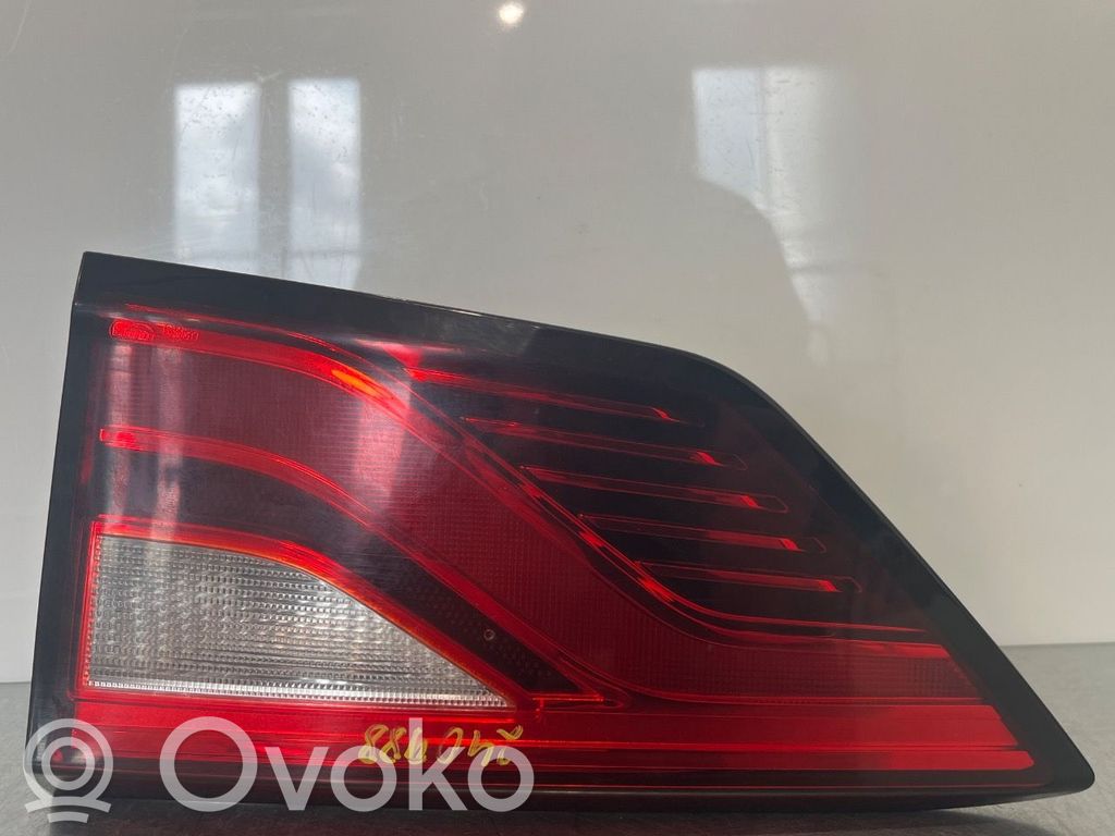 MG ZS Lampa tylna 