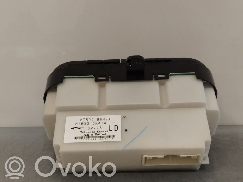 Nissan Qashqai Console centrale, commande chauffage/clim 