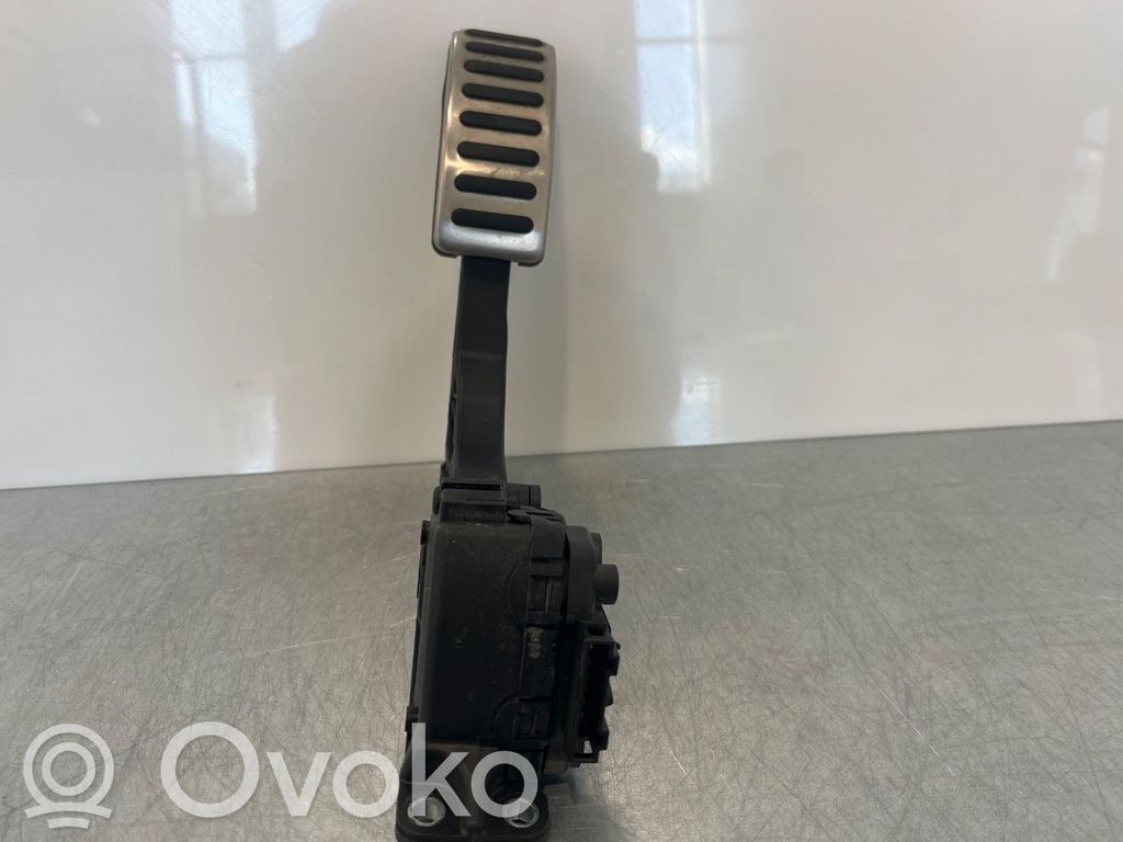 Volkswagen Amarok Pedală accelerație 