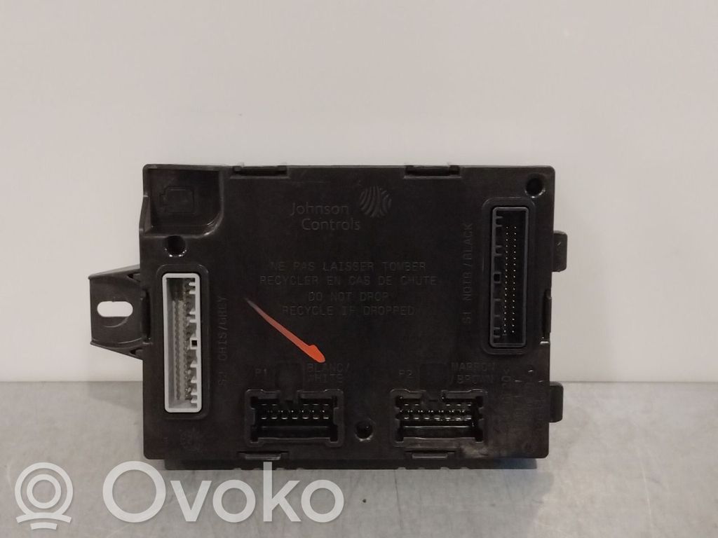 Nissan NV300 Module de contrôle carrosserie centrale