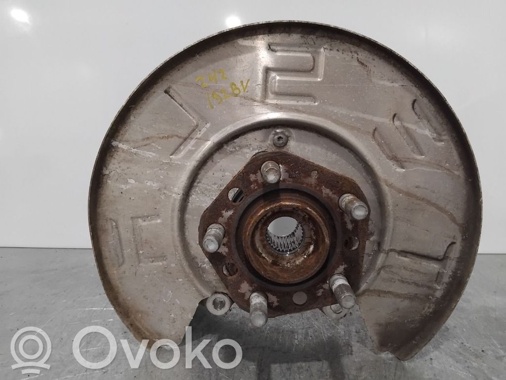 Tesla Model 3 Achsschenkel hinten 