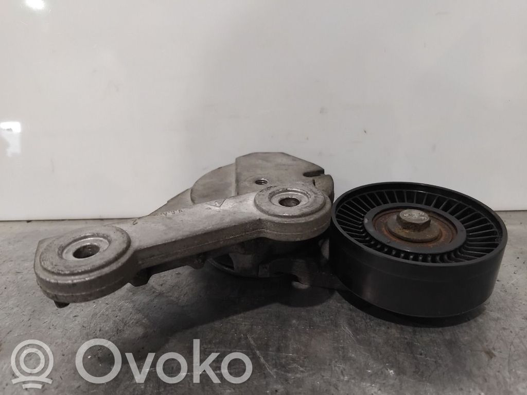 Volvo 850 Tensor de la correa de distribución 