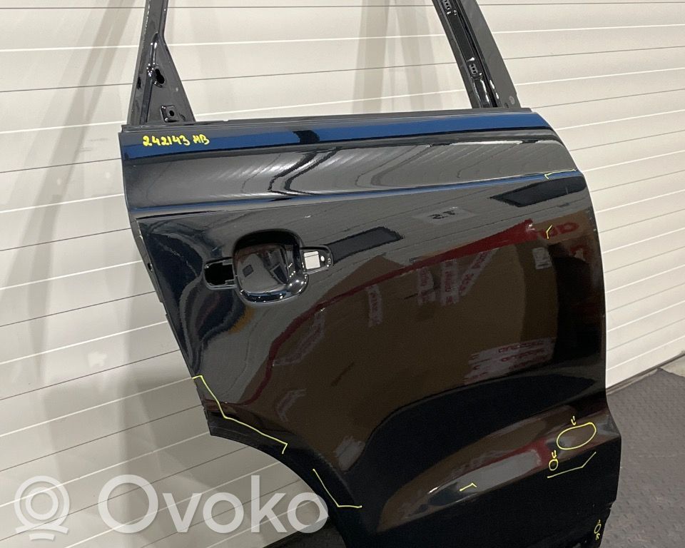 Audi Q3 8U Takaovi