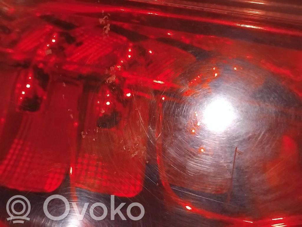 Audi Q7 4L Galinis žibintas kėbule 