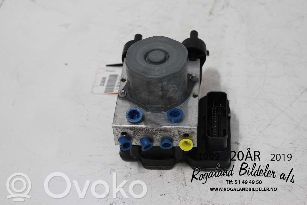 Mercedes-Benz E W212 Pompe ABS 