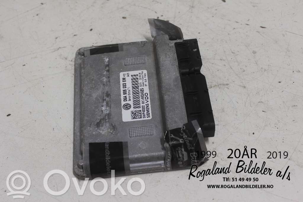 Volkswagen Golf V Komputer / Sterownik ECU silnika 