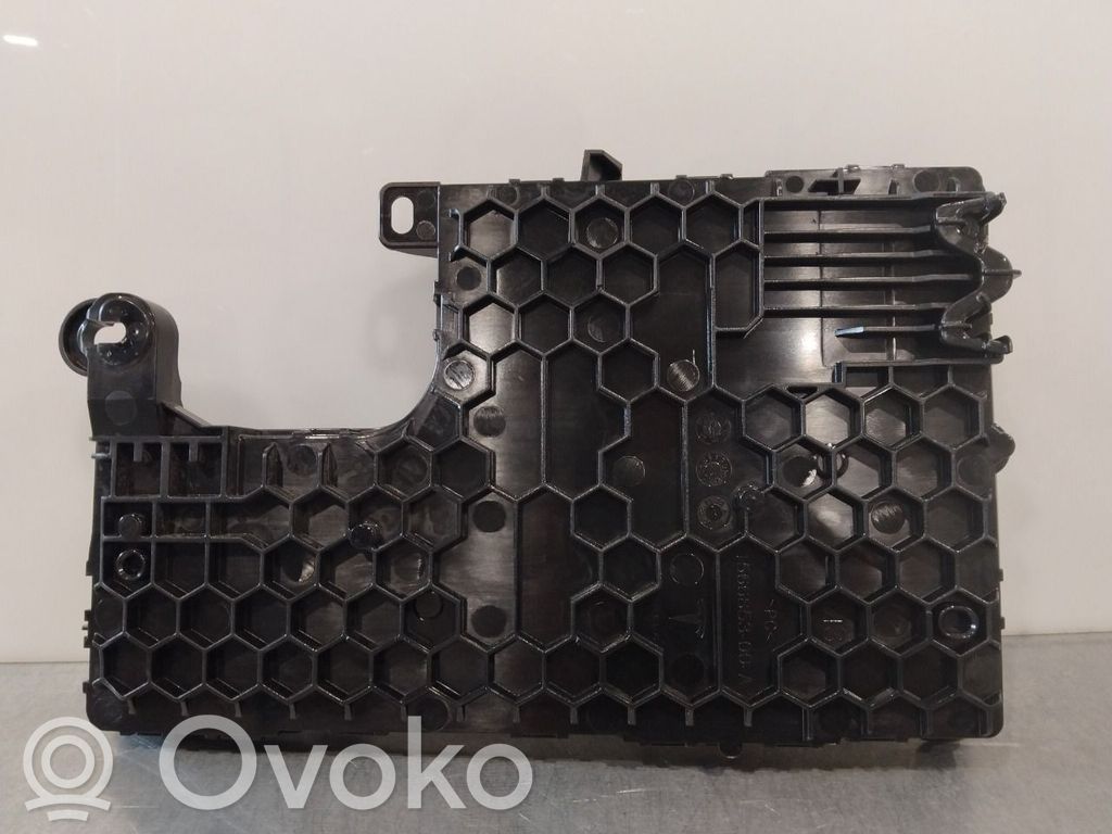 Tesla Model 3 Muut ohjainlaitteet/moduulit