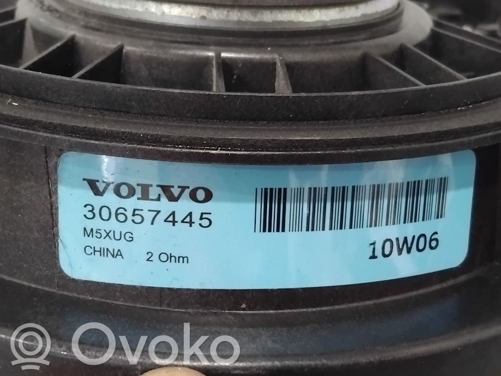 Volvo XC70 Etuoven kaiutin 
