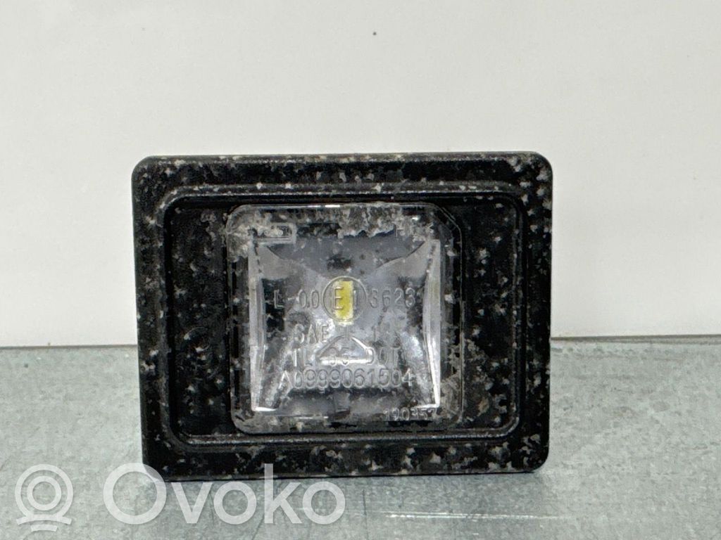 Mercedes-Benz Vito Viano W447 Éclairage de plaque d'immatriculation 