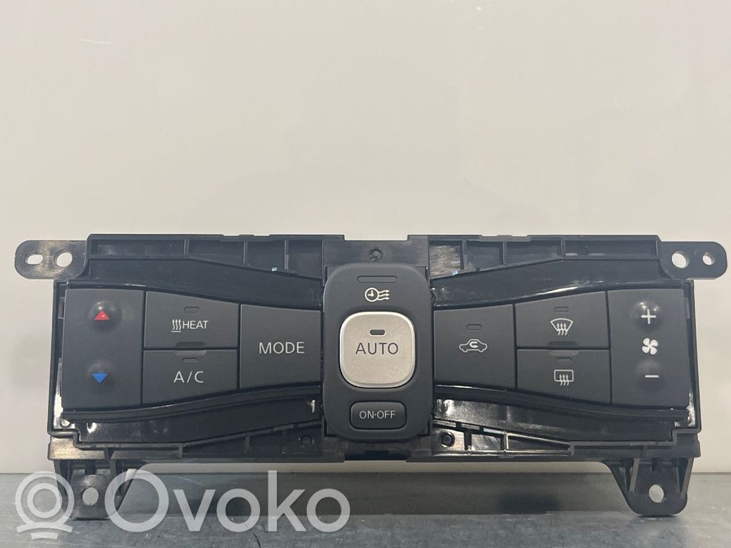 Nissan Leaf II (ZE1) Panel klimatyzacji / Ogrzewania 