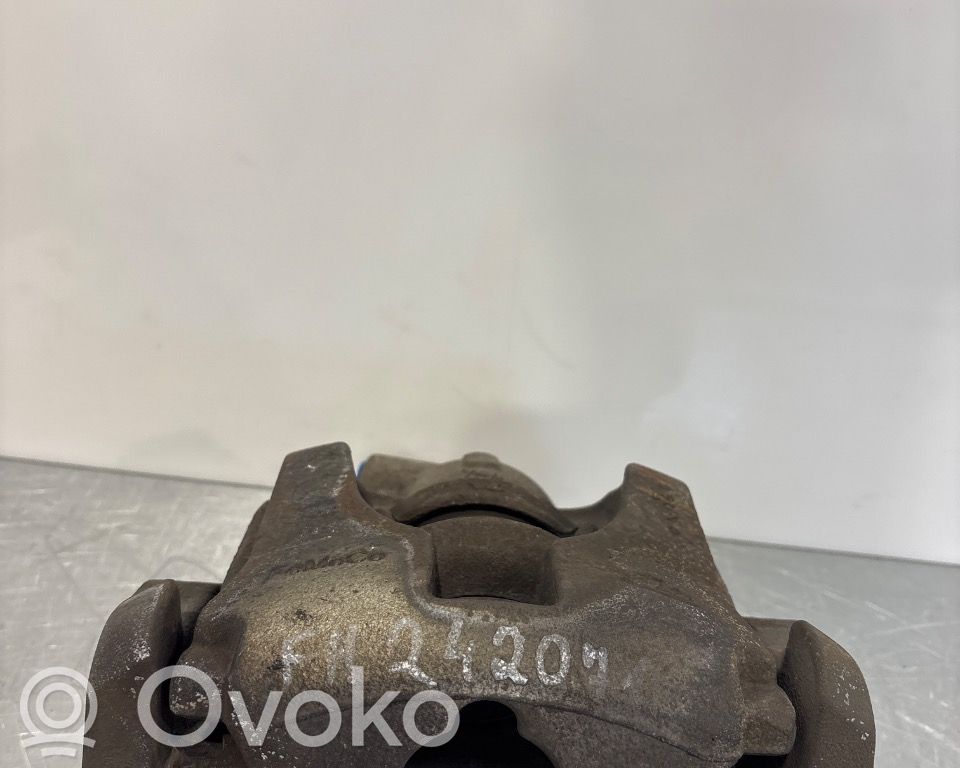 Ford Mondeo MK IV Étrier de frein avant 