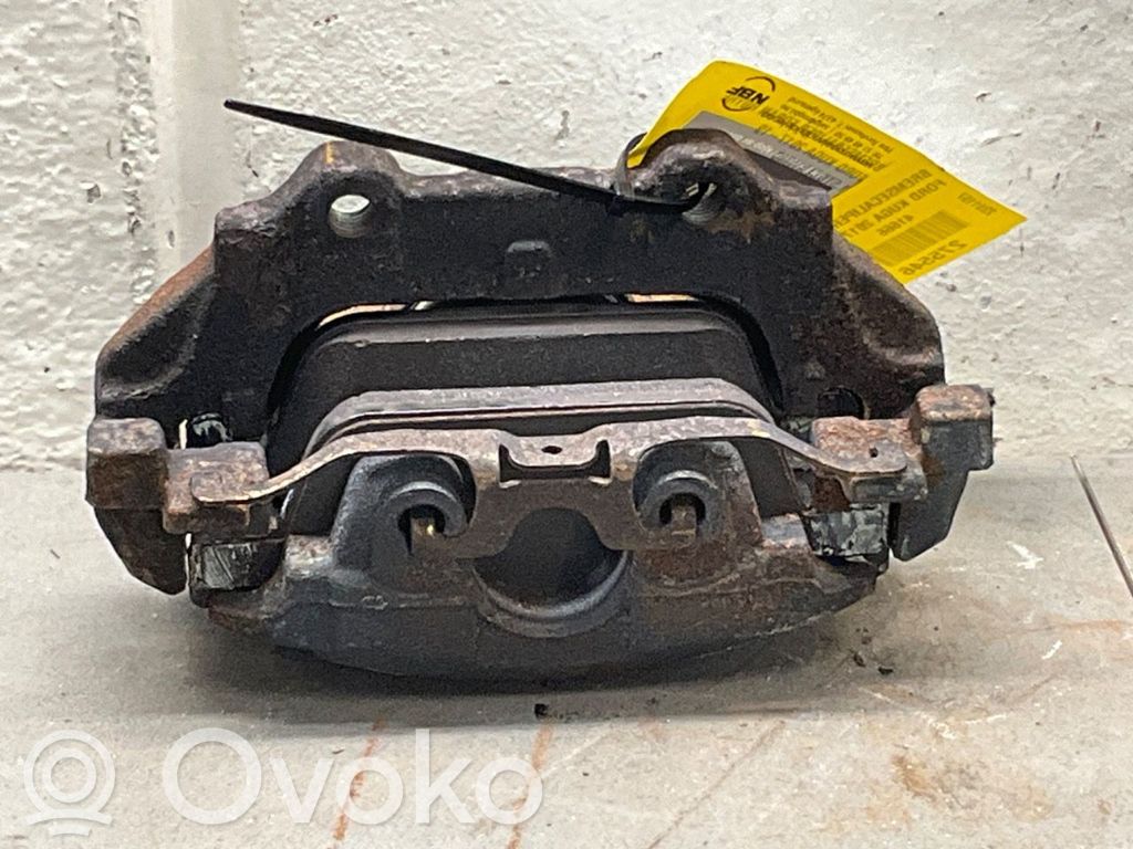 Ford Kuga II Zacisk hamulcowy przedni 