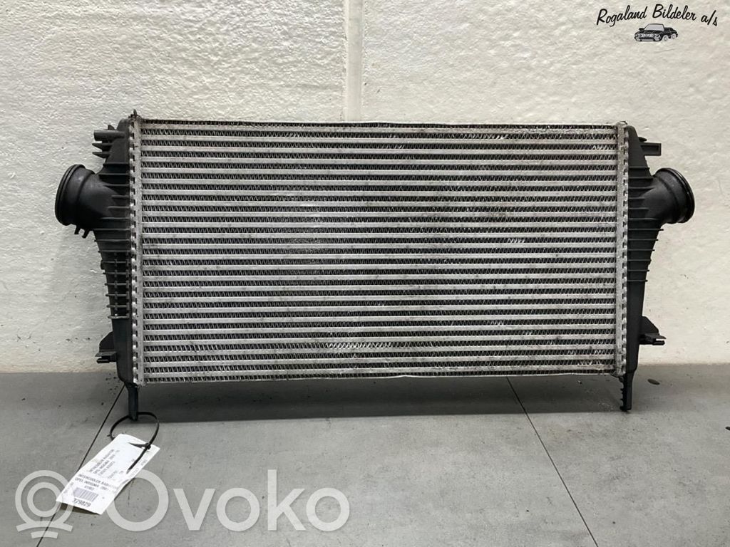 Opel Insignia A Välijäähdyttimen jäähdytin 