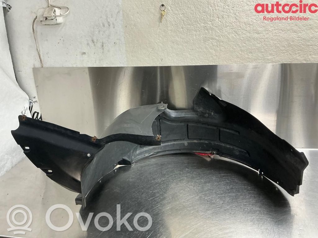 Audi A1 Etupyörän sisälokasuojat 