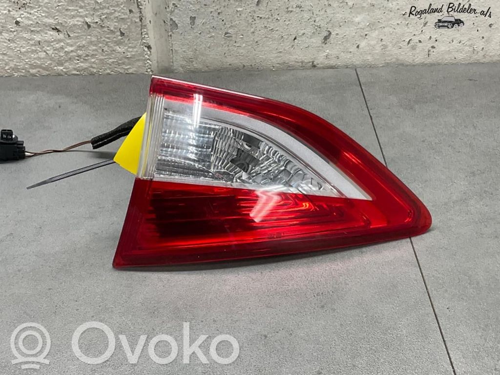 Ford Kuga II Lampa tylna 