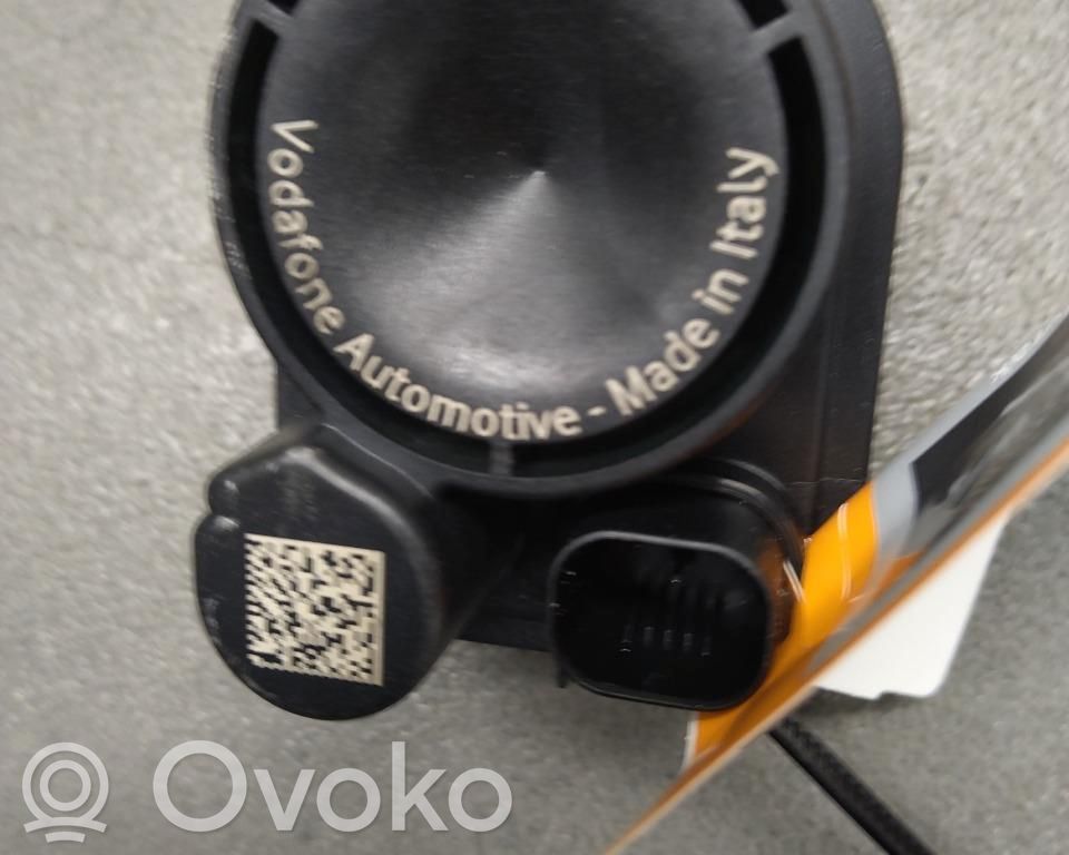Toyota bZ4X Przycisk alarmu